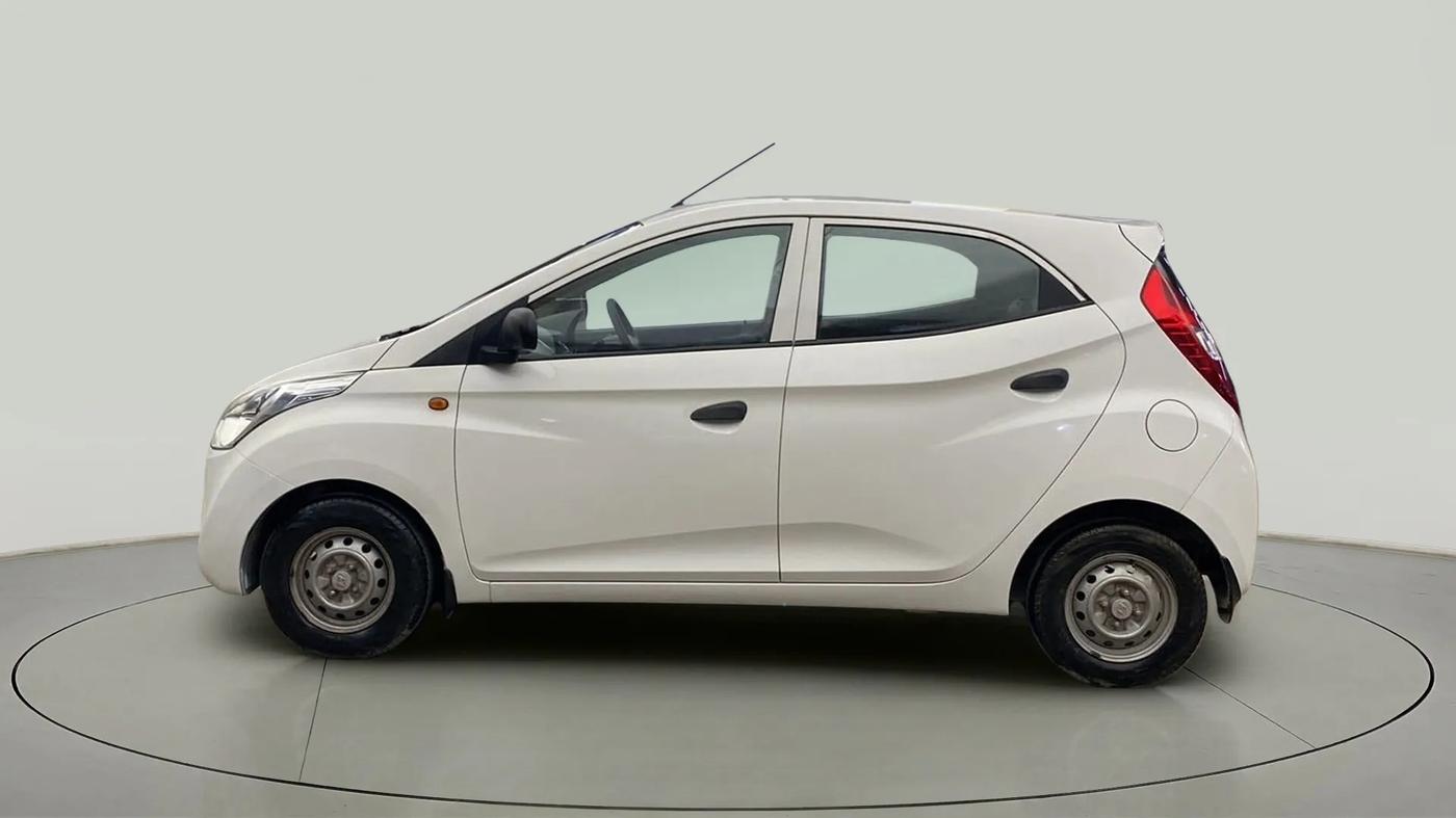 2014 Hyundai Eon ERA +, Petrol, Manual, 43,937 km, Left Side
