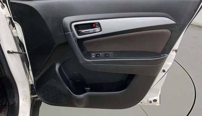 2020 Toyota URBAN CRUISER PREMIUM GRADE AT, Petrol, Automatic, 19,224 km, Driver Side Door Panels Control