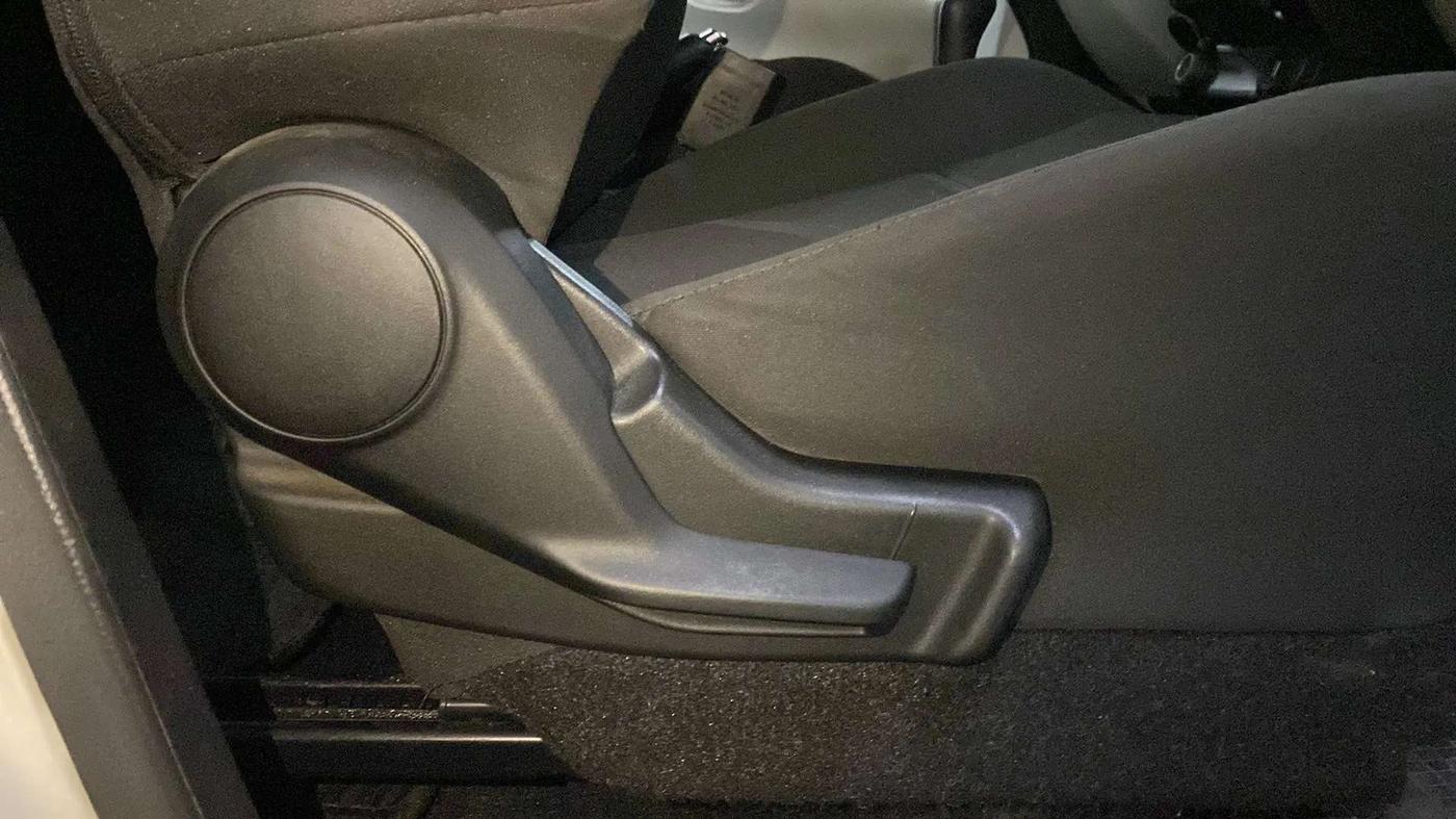 2017 Maruti IGNIS ZETA 1.2 AMT, Petrol, Automatic, 18,616 km, Driver Side Adjustment Panel