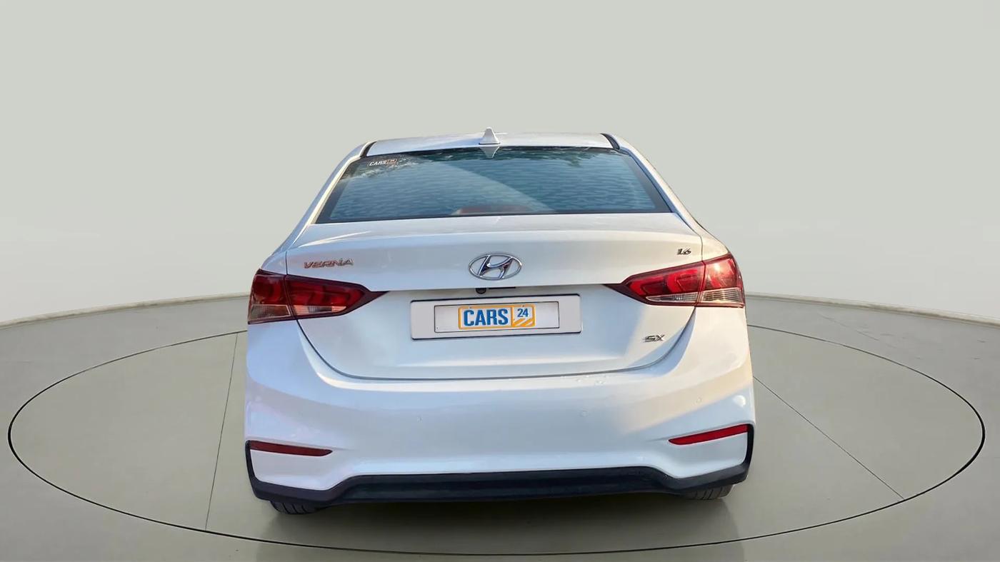 2019 Hyundai Verna 1.6 VTVT SX (O) AT, Petrol, Automatic, 72,170 km, Back/Rear