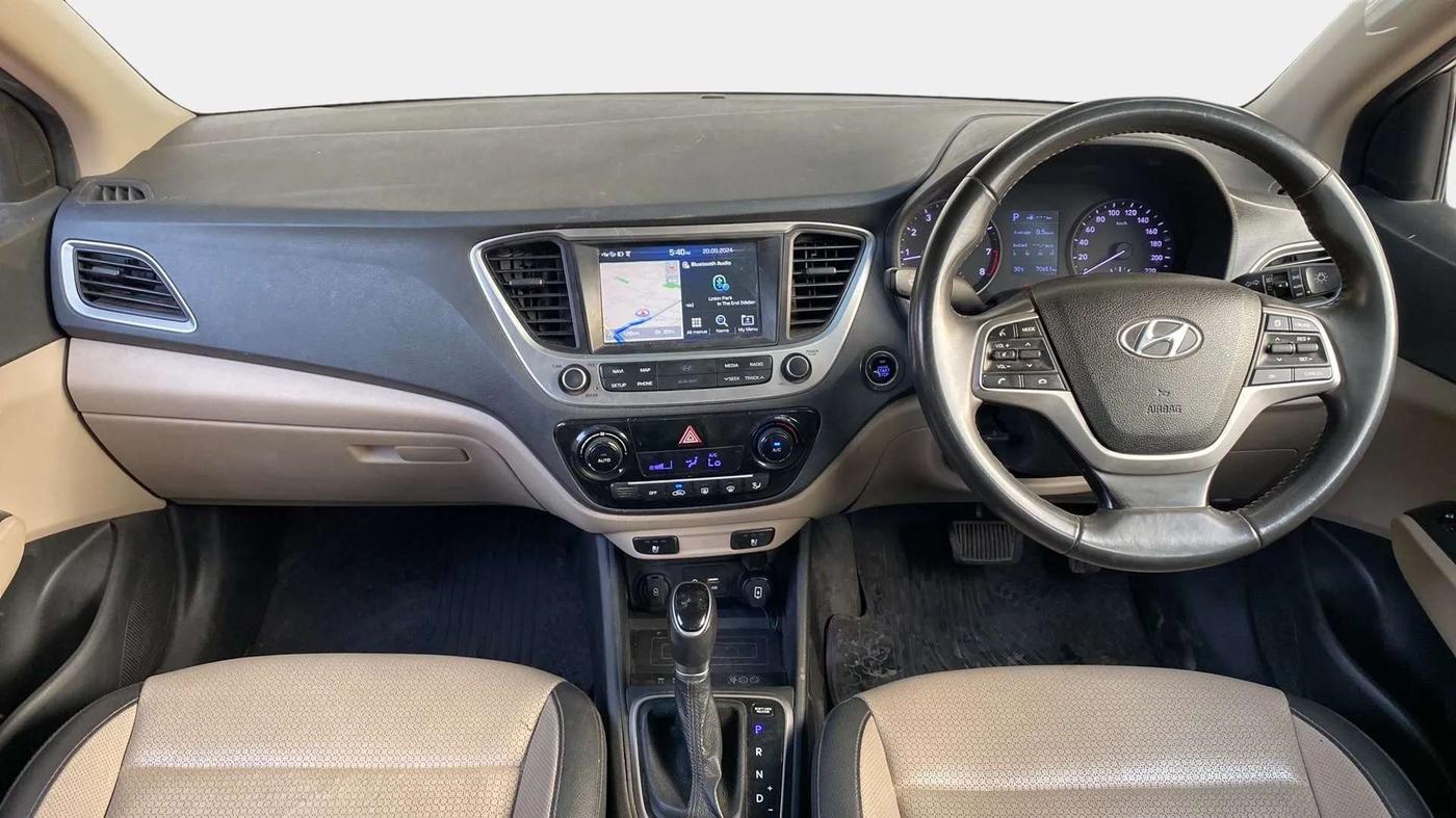 2019 Hyundai Verna 1.6 VTVT SX (O) AT, Petrol, Automatic, 72,170 km, Dashboard