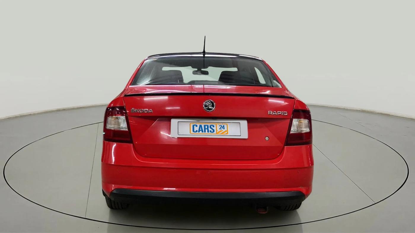 2018 Skoda Rapid STYLE 1.6 MPI AT, Petrol, Automatic, 22,078 km, Back/Rear
