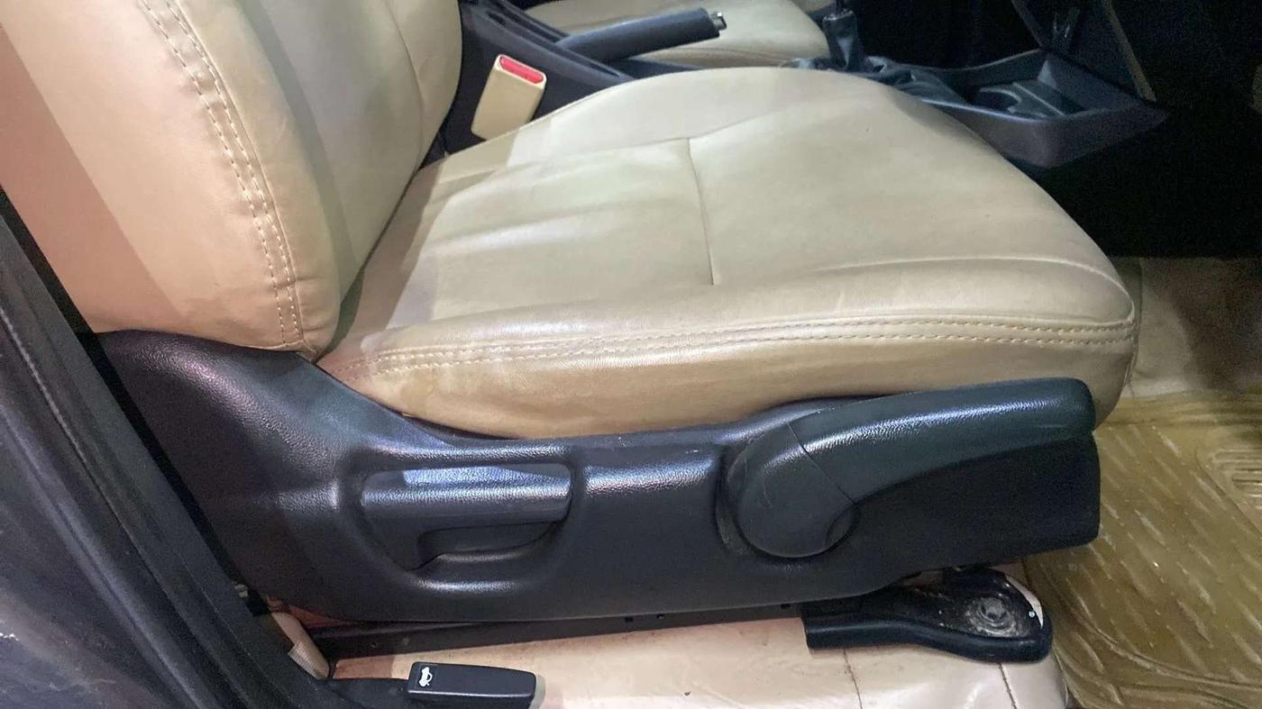 2014 Honda City 1.5L I-VTEC SV, Petrol, Manual, 54,869 km, Driver Side Adjustment Panel