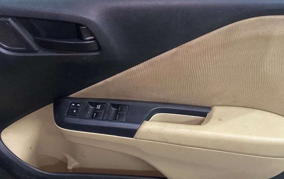 2014 Honda City 1.5L I-VTEC SV, Petrol, Manual, 54,869 km, Driver Side Door Panels Control