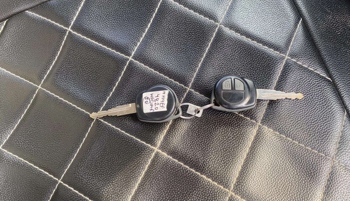 2014 Maruti Wagon R 1.0 VXI, Petrol, Manual, 32,439 km, Key Close Up