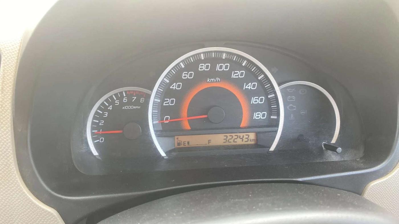 2014 Maruti Wagon R 1.0 VXI, Petrol, Manual, 32,439 km, Odometer Image