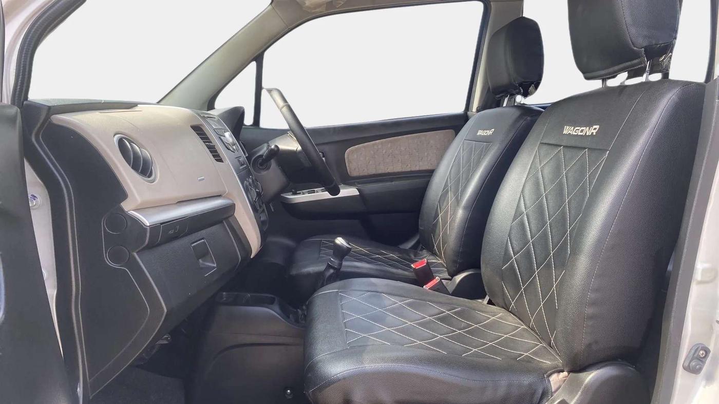 2014 Maruti Wagon R 1.0 VXI, Petrol, Manual, 32,439 km, Right Side Front Door Cabin
