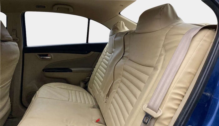 2018 Maruti Ciaz ZETA 1.4  AT PETROL, CNG, Automatic, 1,00,013 km, Right Side Rear Door Cabin