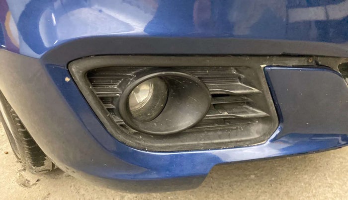 2018 Maruti Ciaz ZETA 1.4  AT PETROL, CNG, Automatic, 1,00,013 km, Right fog light - Not working