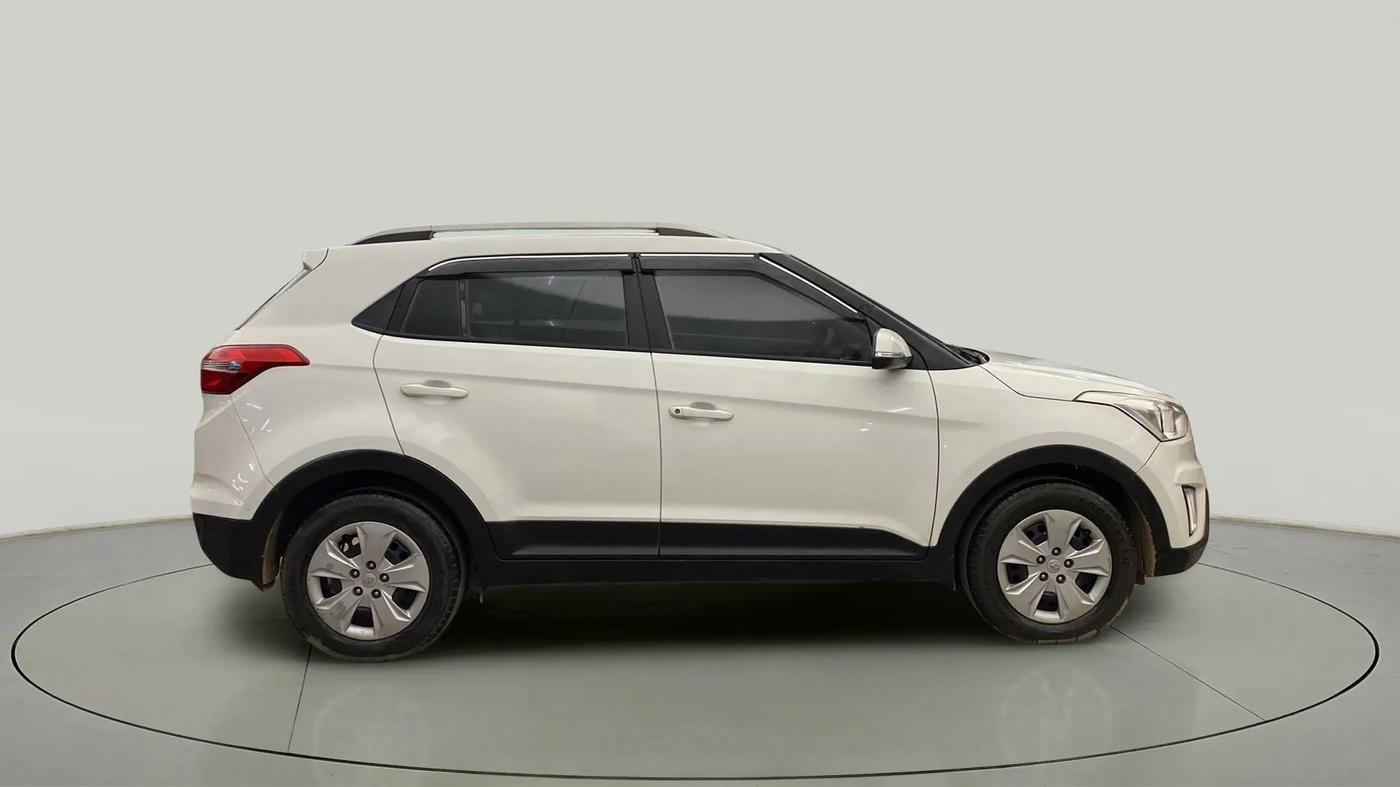 2017 Hyundai Creta E PLUS 1.6 PETROL, Petrol, Manual, 53,041 km, Right Side View