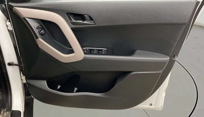 2017 Hyundai Creta E PLUS 1.6 PETROL, Petrol, Manual, 53,041 km, Driver Side Door Panels Control