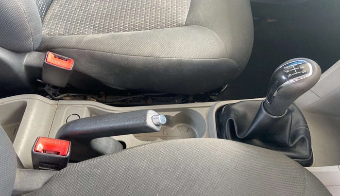 2019 Tata Tiago XZ PETROL, Petrol, Manual, 79,399 km, Gear Lever