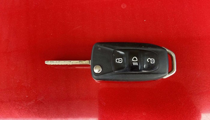 2019 Tata Tiago XZ PETROL, Petrol, Manual, 79,399 km, Key Close Up