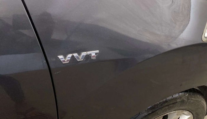 2014 Maruti Ertiga VXI, Petrol, Manual, 99,800 km, Right fender - Slightly dented