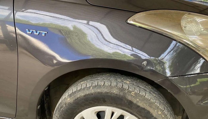 2015 Maruti Swift VXI, Petrol, Manual, 37,549 km, Right fender - Slightly dented