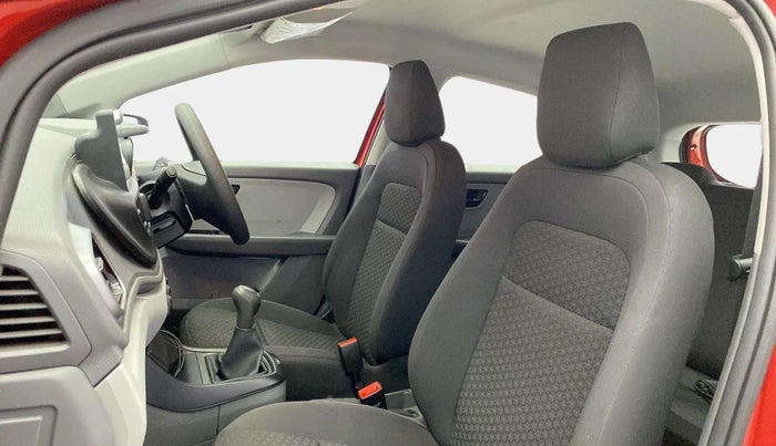 2020 Tata ALTROZ XE PETROL, Petrol, Manual, 24,275 km, Right Side Front Door Cabin