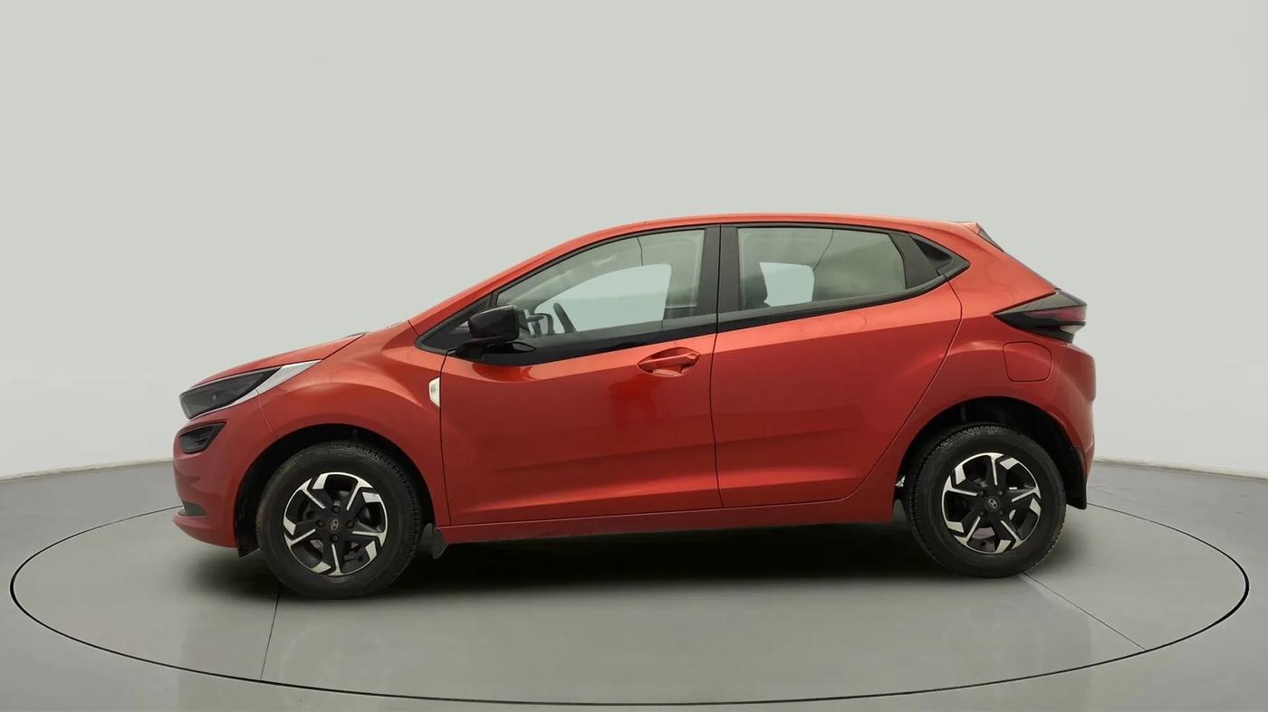 2020 Tata ALTROZ XE PETROL, Petrol, Manual, 24,275 km, Left Side