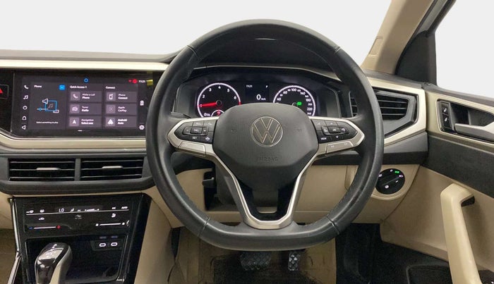 2022 Volkswagen VIRTUS HIGHLINE TSI 1.0 AT, Petrol, Automatic, 19,214 km, Steering Wheel Close Up