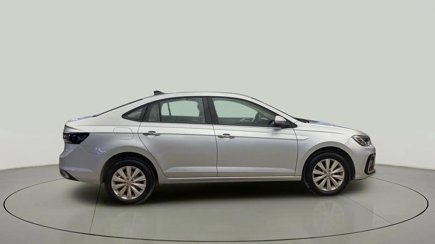 2022 Volkswagen VIRTUS HIGHLINE TSI 1.0 AT, Petrol, Automatic, 19,214 km, Right Side View