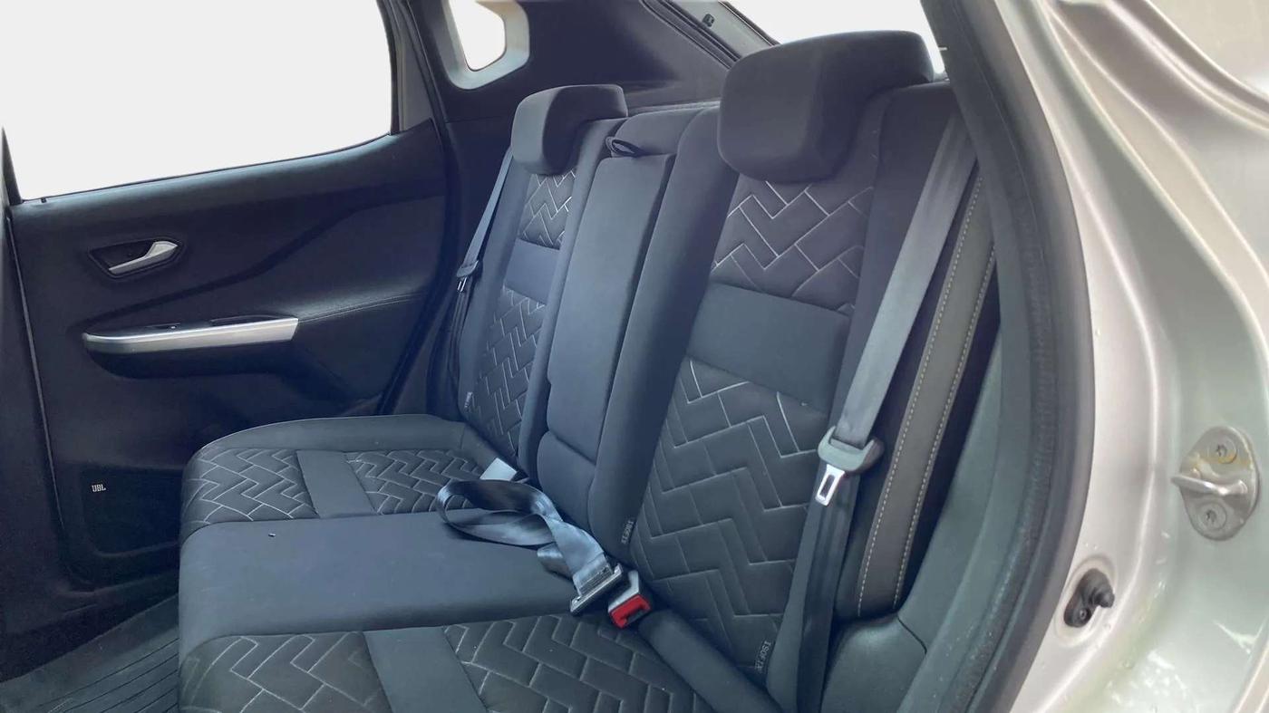 2020 Nissan MAGNITE XV PREMIUM TURBO (O) CVT, Petrol, Automatic, 22,790 km, Right Side Rear Door Cabin