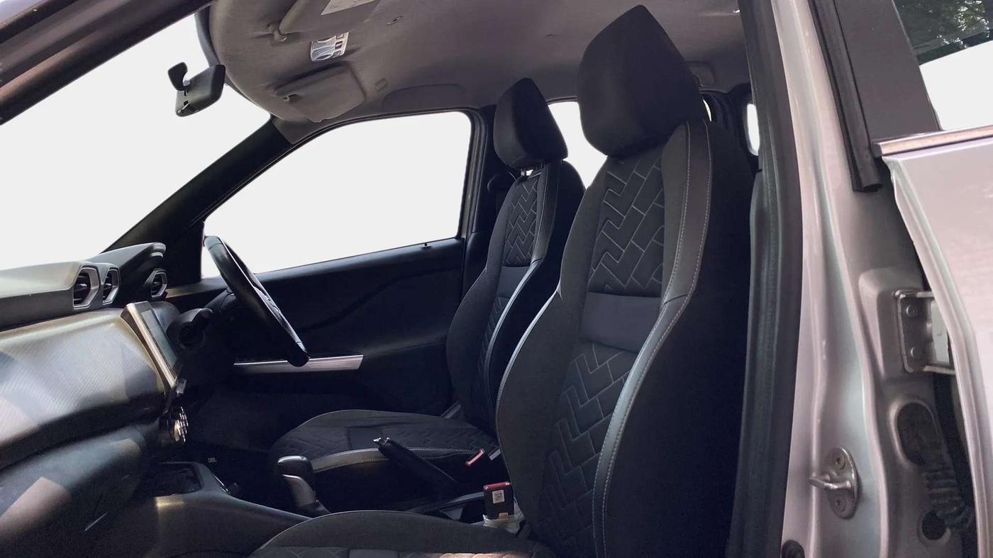 2020 Nissan MAGNITE XV PREMIUM TURBO (O) CVT, Petrol, Automatic, 22,790 km, Right Side Front Door Cabin