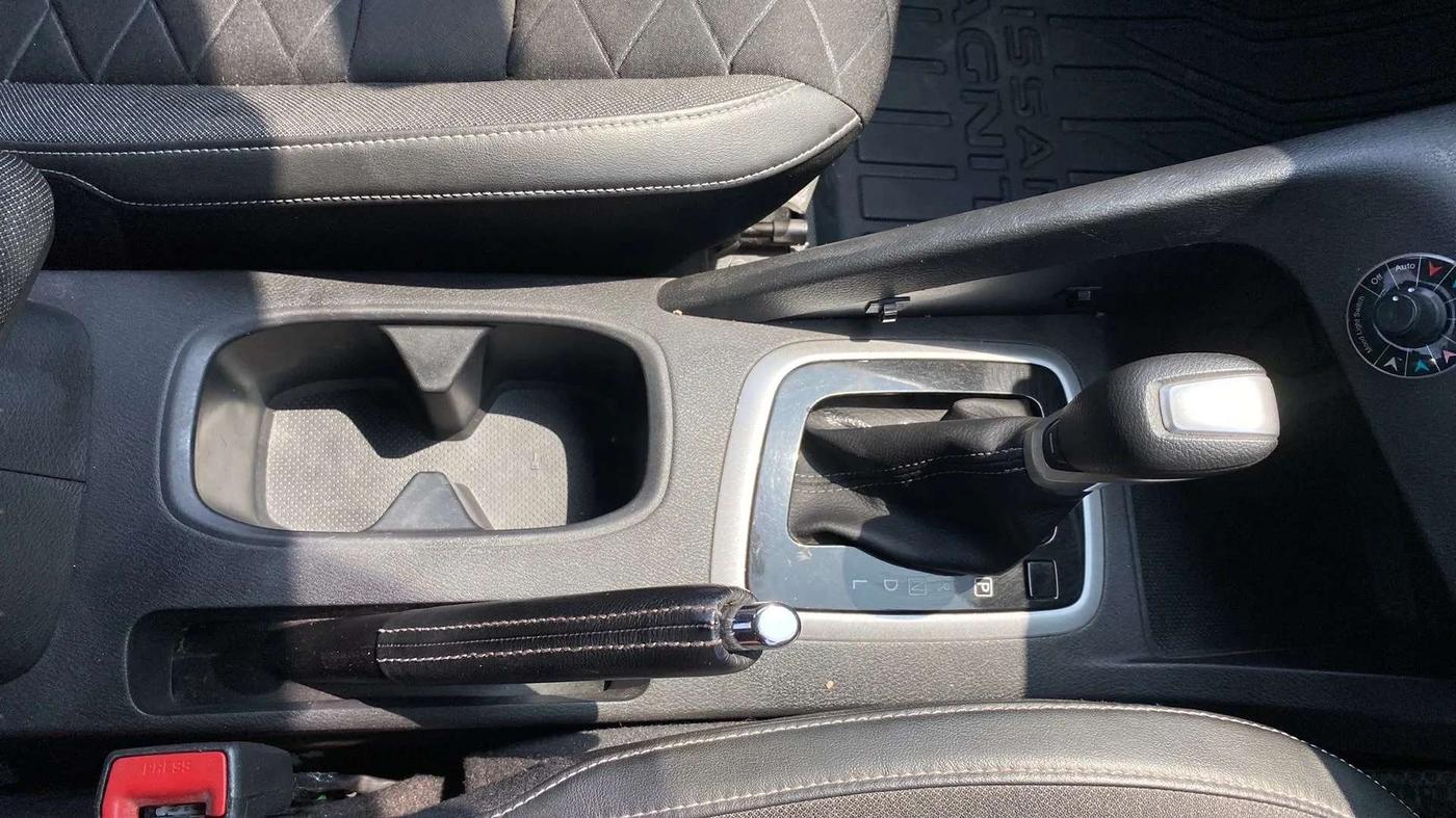 2020 Nissan MAGNITE XV PREMIUM TURBO (O) CVT, Petrol, Automatic, 22,790 km, Gear Lever