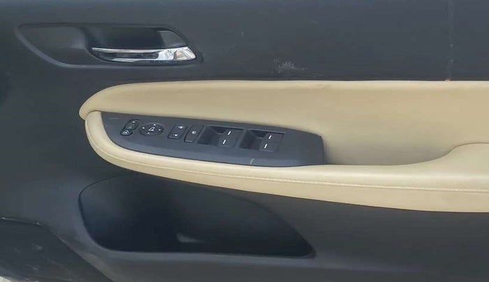 2021 Honda City 1.5L I-VTEC ZX CVT, Petrol, Automatic, 13,375 km, Driver Side Door Panels Control