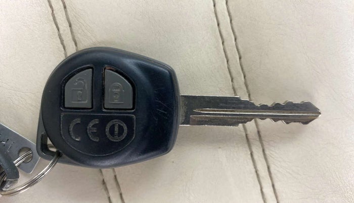 2016 Maruti Baleno DELTA PETROL 1.2, Petrol, Manual, 96,156 km, Key Close Up