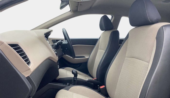 2015 Hyundai Elite i20 MAGNA 1.2, Petrol, Manual, 64,503 km, Right Side Front Door Cabin