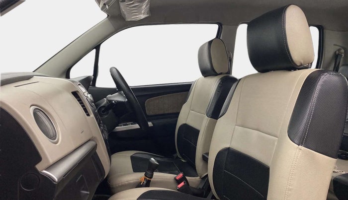2015 Maruti Wagon R 1.0 VXI, Petrol, Manual, 65,338 km, Right Side Front Door Cabin