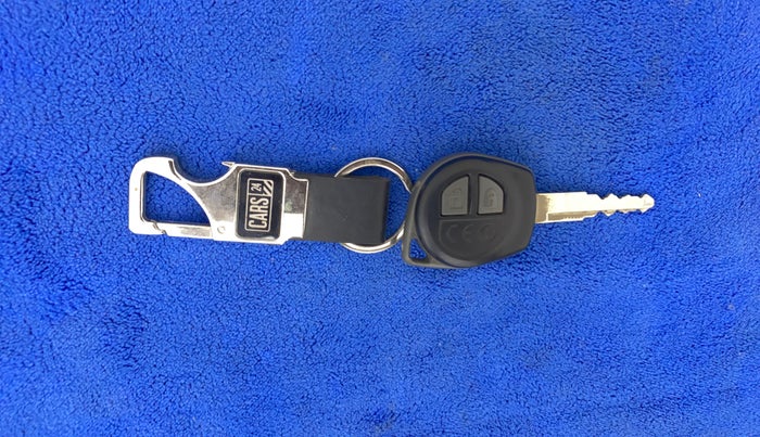 2018 Maruti Dzire VXI, Petrol, Manual, 46,036 km, Key Close Up