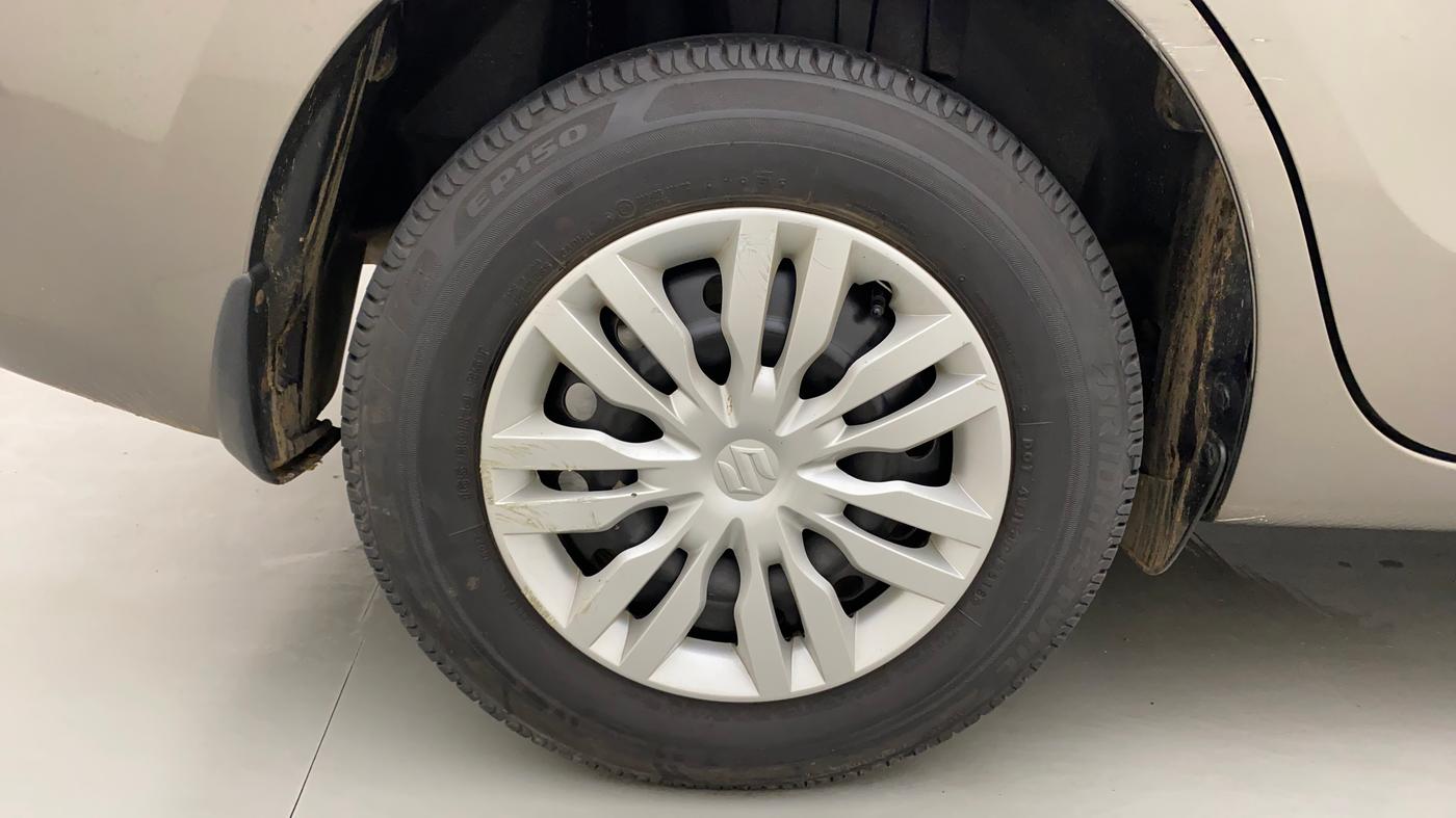 2018 Maruti Dzire VXI, Petrol, Manual, 46,036 km, Right Rear Wheel
