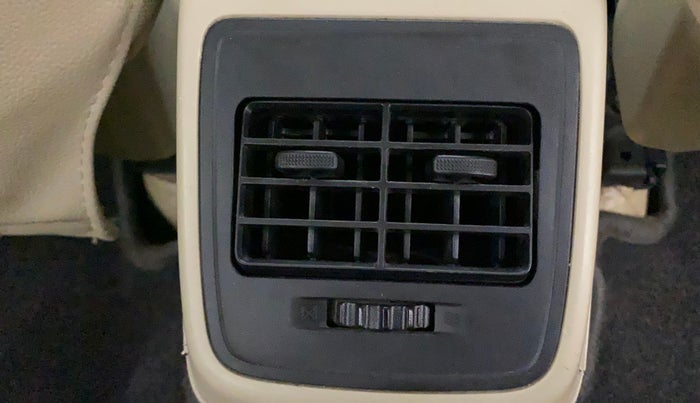 2018 Maruti Dzire VXI, Petrol, Manual, 46,036 km, Rear AC Vents