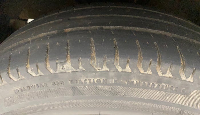 2018 Maruti Dzire VXI, Petrol, Manual, 46,036 km, Left Front Tyre Tread