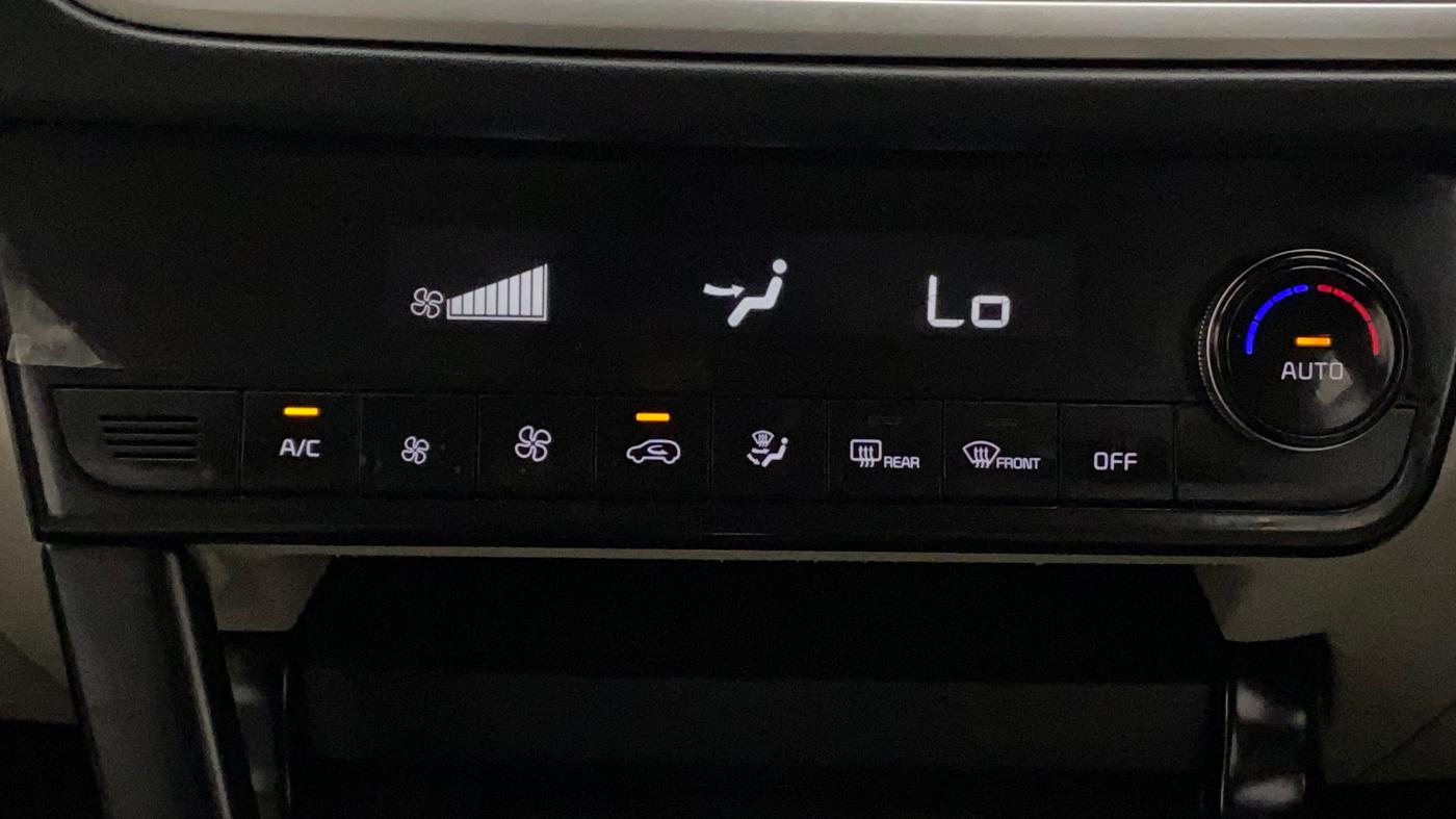 2020 KIA SELTOS HTX 1.5 PETROL, Petrol, Manual, 45,278 km, Infotainment System