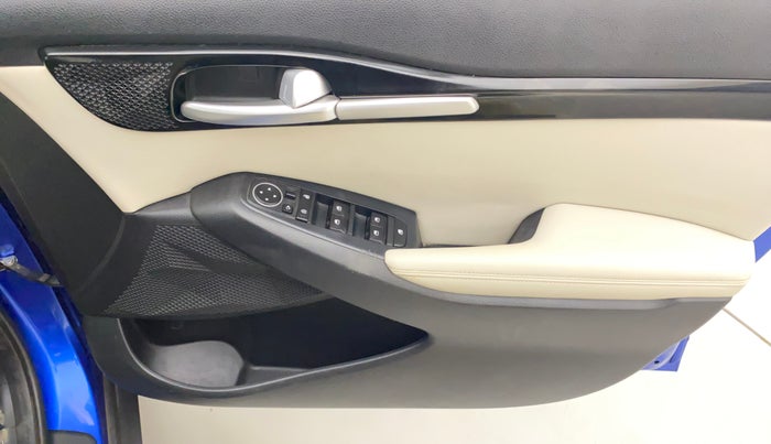 2020 KIA SELTOS HTX 1.5 PETROL, Petrol, Manual, 45,278 km, Driver Side Door Panels Control