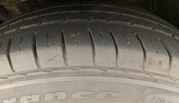 2020 KIA SELTOS HTX 1.5 PETROL, Petrol, Manual, 45,278 km, Left Front Tyre Tread