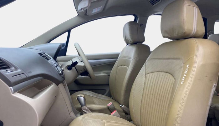 2016 Maruti Ertiga VXI AT, Petrol, Automatic, 49,938 km, Right Side Front Door Cabin