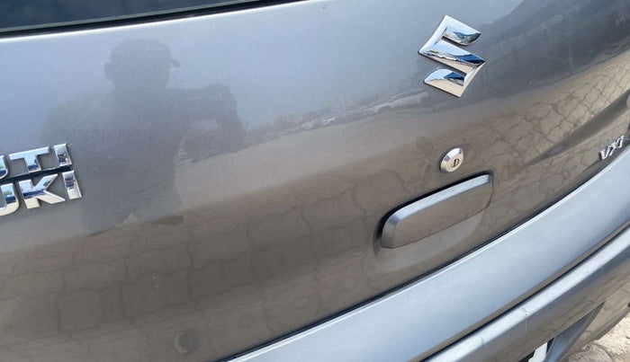 2018 Maruti Celerio VXI CNG, CNG, Manual, 69,171 km, Dicky (Boot door) - Minor scratches