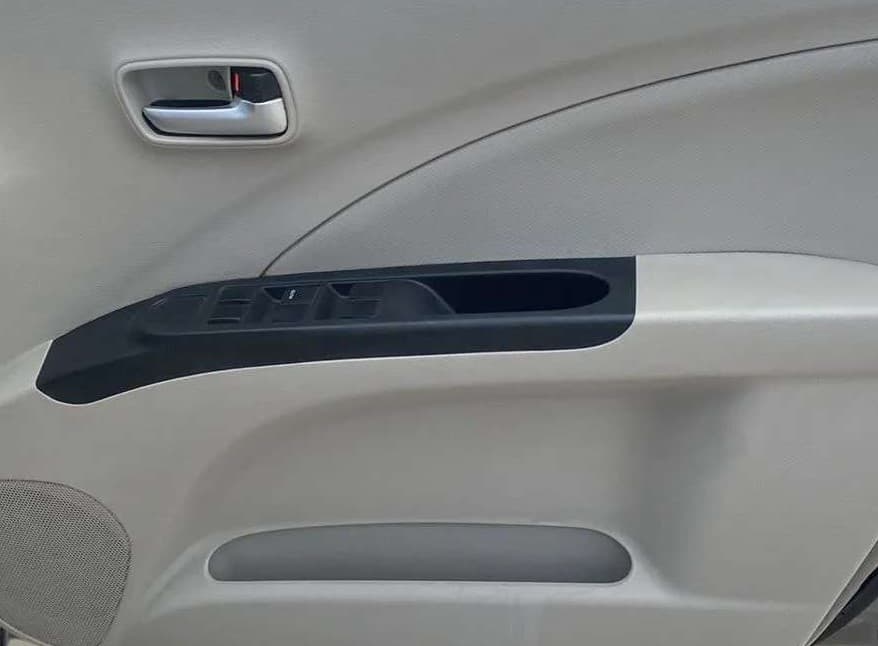 2018 Maruti Celerio VXI CNG, CNG, Manual, 69,171 km, Driver Side Door Panels Control