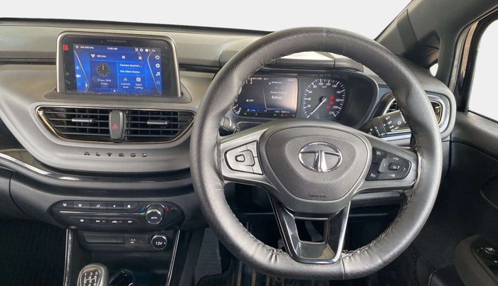 2022 Tata ALTROZ XZ PLUS PETROL DARK EDITION, Petrol, Manual, 16,531 km, Steering Wheel Close Up