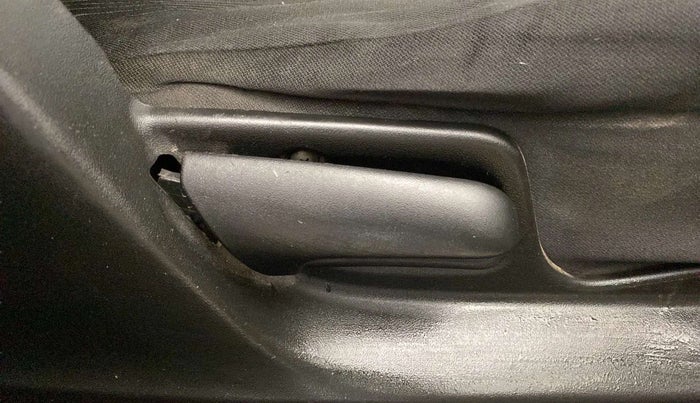 2013 Maruti Swift VXI, Petrol, Manual, 82,660 km, Driver Side Adjustment Panel