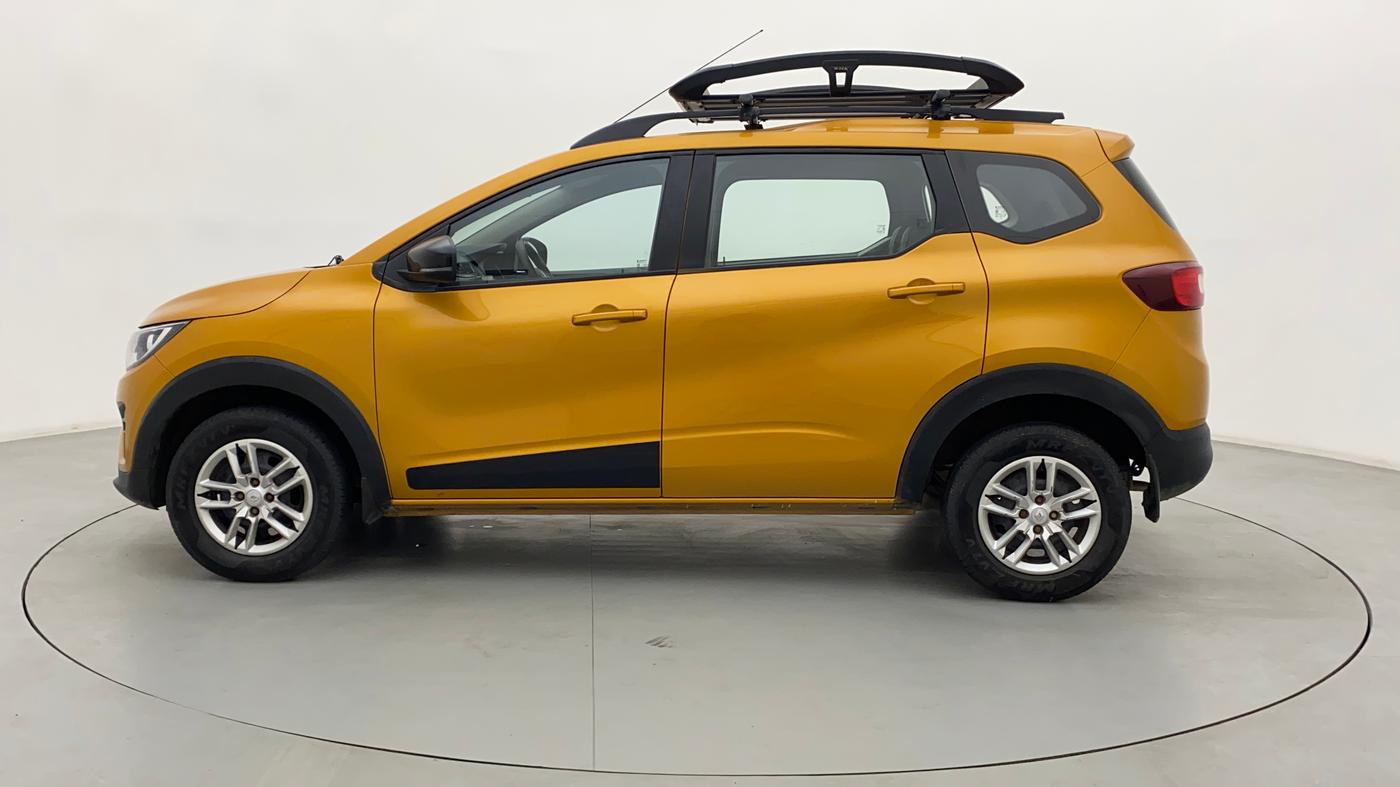 2022 Renault TRIBER RXT AMT, Petrol, Automatic, 15,314 km, Left Side