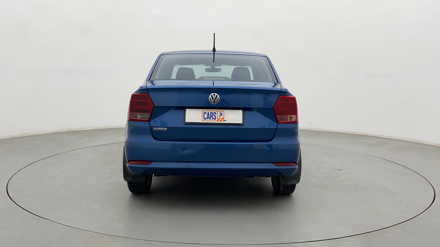 2016 Volkswagen Ameo HIGHLINE1.2L, Petrol, Manual, 70,480 km, Back/Rear