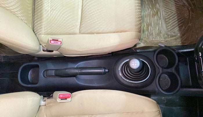 2014 Honda Amaze 1.2L I-VTEC S, Petrol, Manual, 86,775 km, Gear Lever