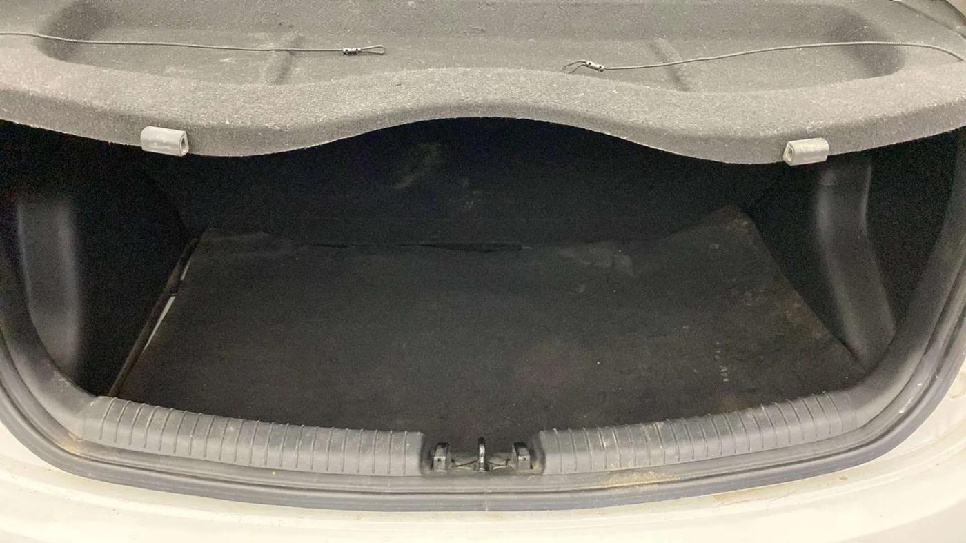 2018 Hyundai Grand i10 SPORTZ (O) AT 1.2 KAPPA VTVT, Petrol, Automatic, 29,112 km, Boot Inside