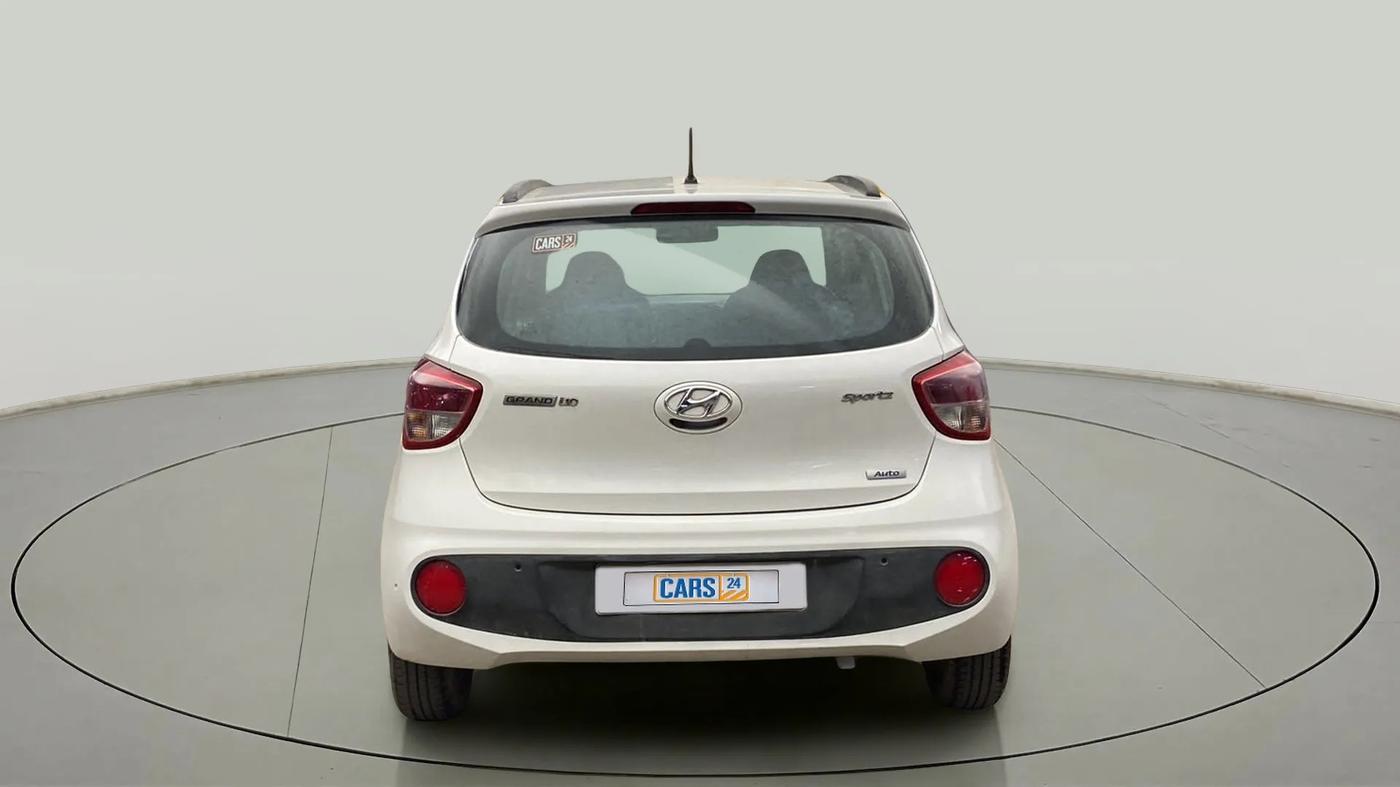 2018 Hyundai Grand i10 SPORTZ (O) AT 1.2 KAPPA VTVT, Petrol, Automatic, 29,112 km, Back/Rear