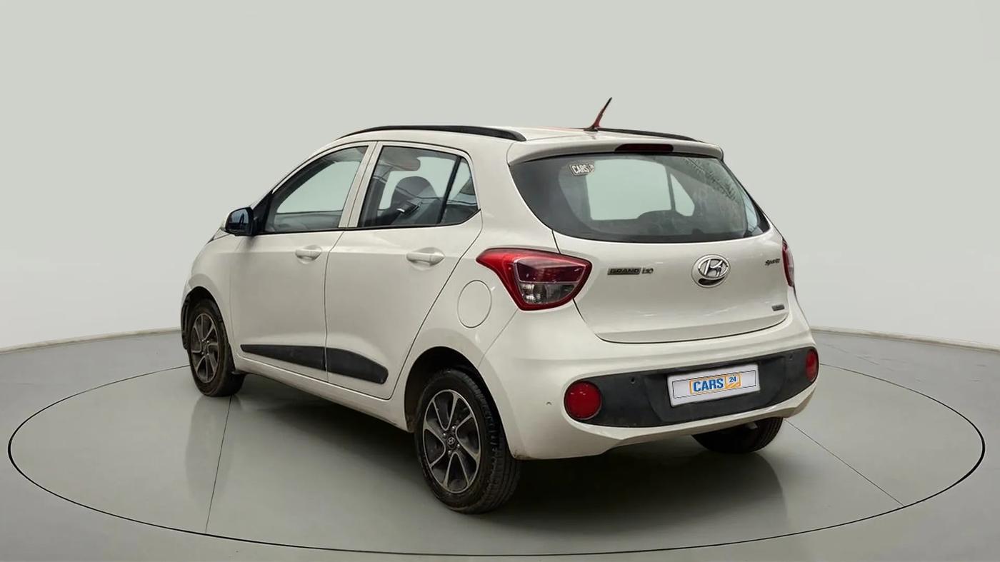 2018 Hyundai Grand i10 SPORTZ (O) AT 1.2 KAPPA VTVT, Petrol, Automatic, 29,112 km, Left Back Diagonal