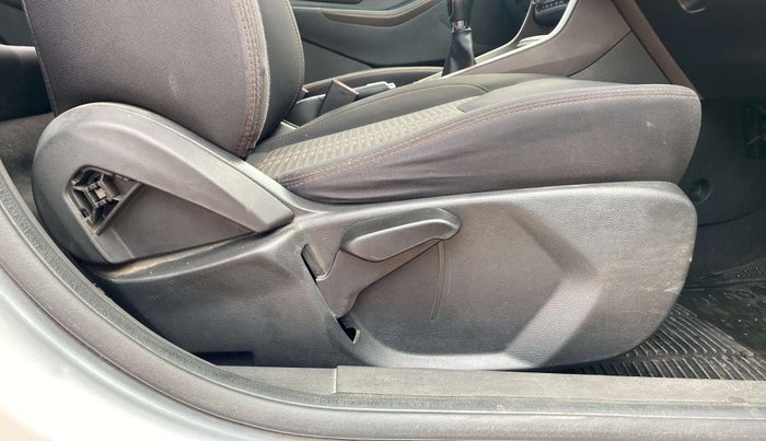 2019 Ford FREESTYLE TITANIUM 1.2 PETROL, Petrol, Manual, 12,969 km, Driver Side Adjustment Panel