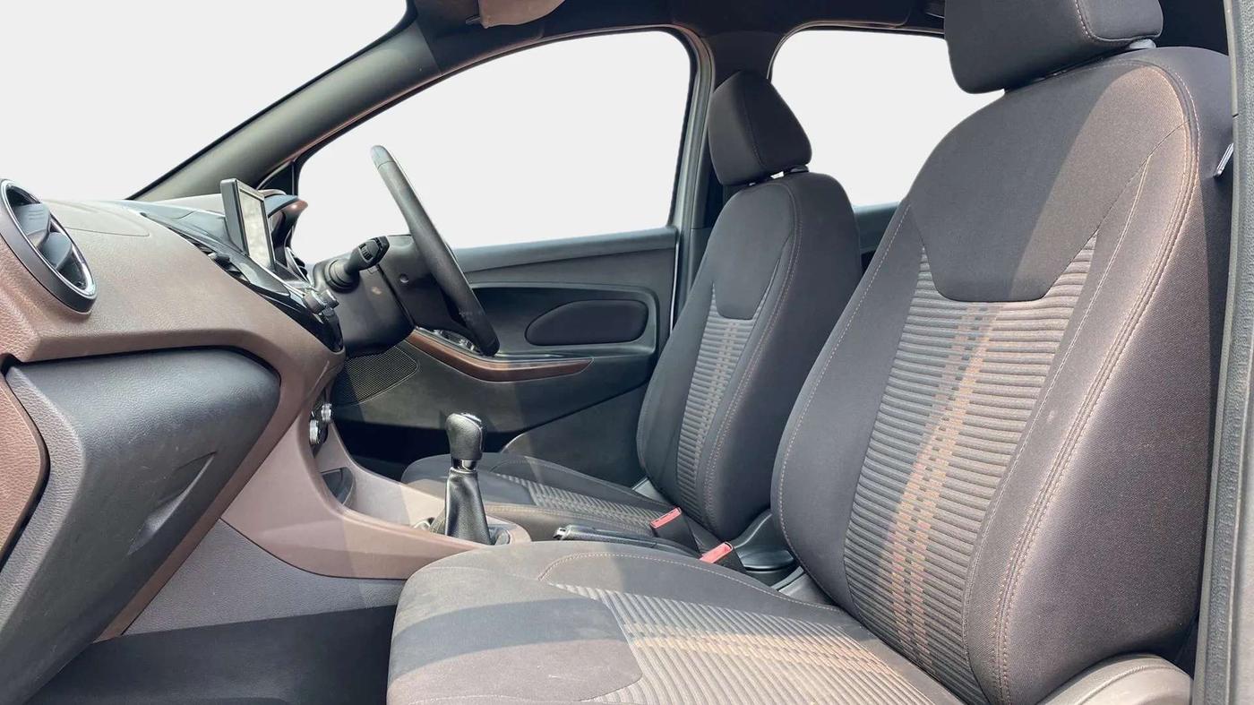 2019 Ford FREESTYLE TITANIUM 1.2 PETROL, Petrol, Manual, 12,969 km, Right Side Front Door Cabin